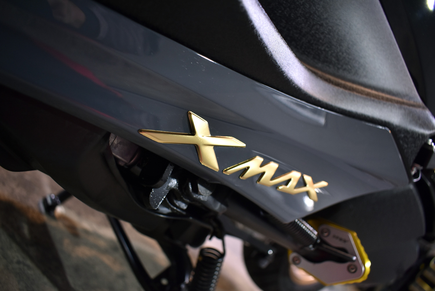 XMAX250-3